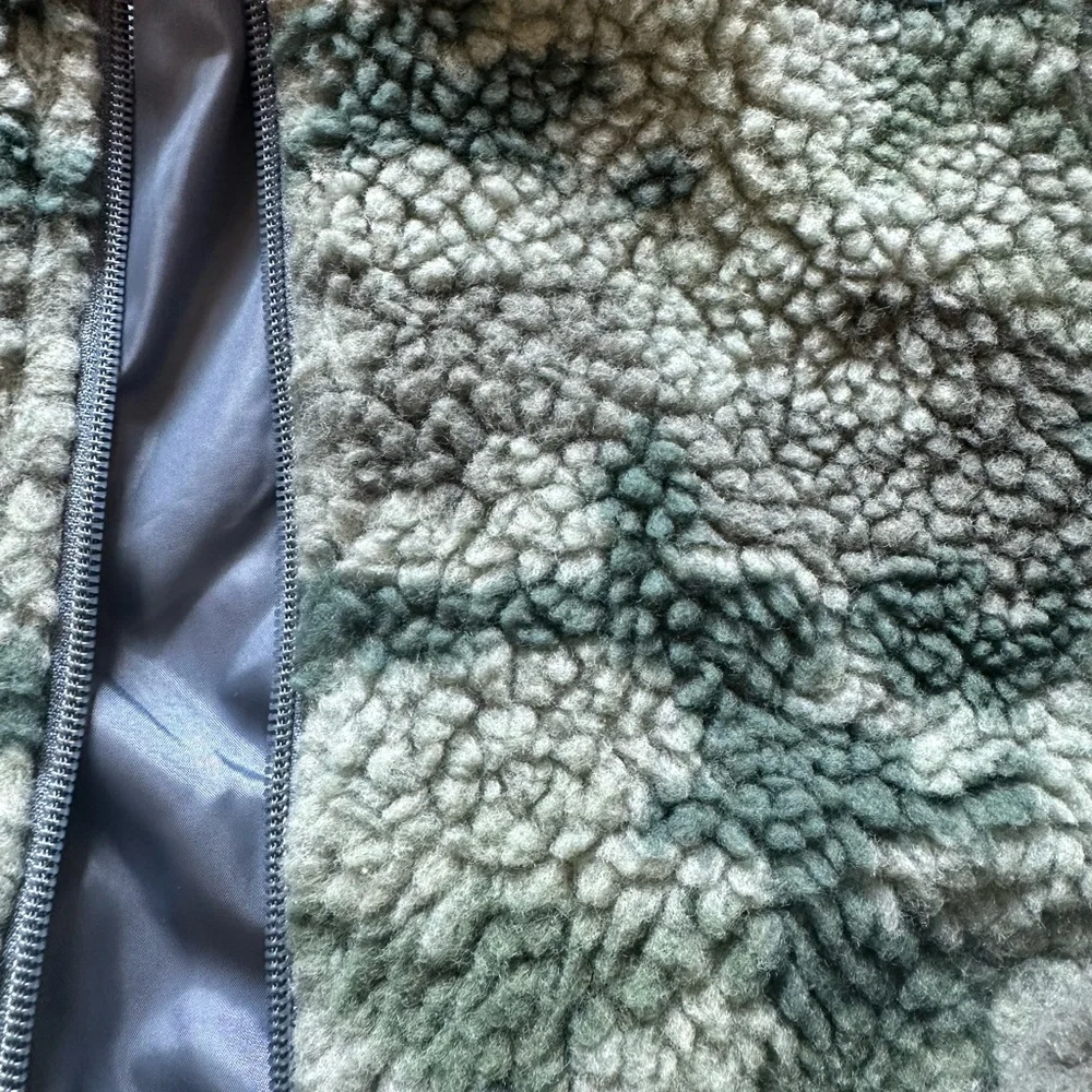 Feather 4 Arrow - Cozy Green and Gray Kids Jacket
